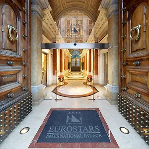 Exe International Palace Otel