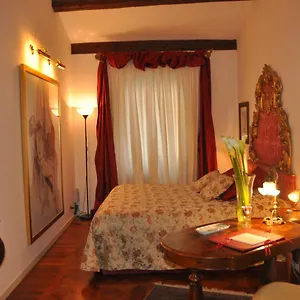 henry-7-venice-apartment.hotelslidodijesolo.com/